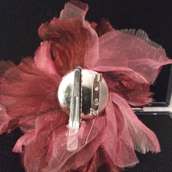 Two-Tone Hair or Outfit Accessory - Picture 2 of 3